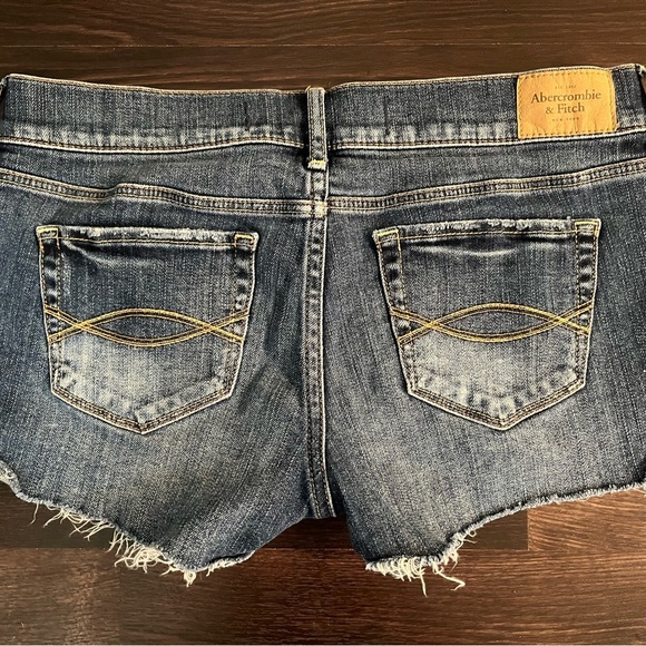 Y2K Abercrombie & Fitch Cutoff Denim Jean Shorts Indigo - Picture 2 of 2